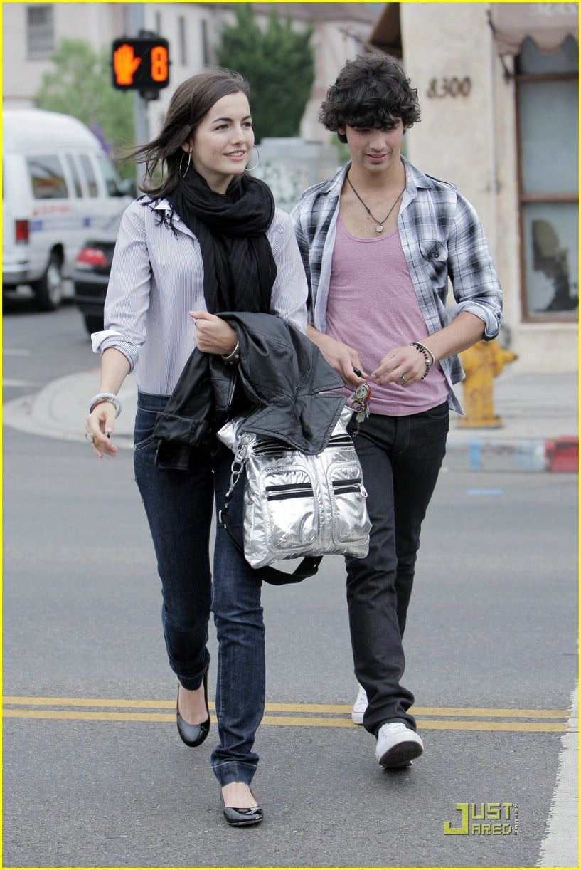 Joe Jonas & Camilla Belle Jubilant For Joan's Photo 179151 Photo