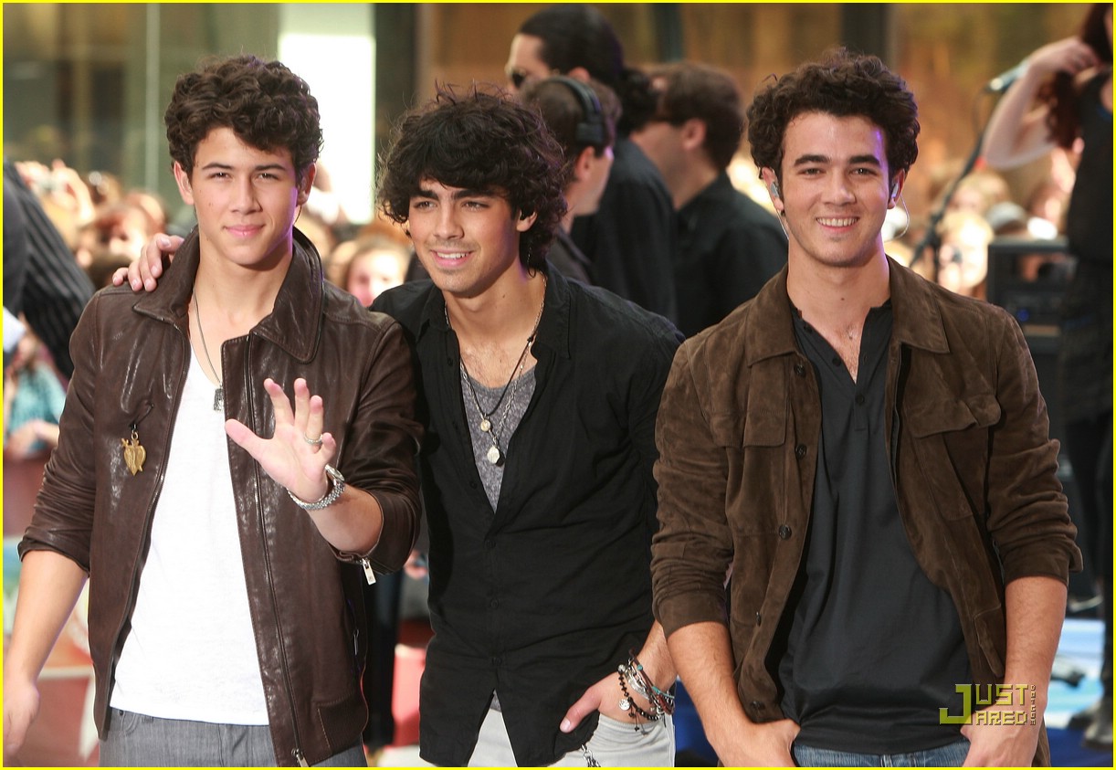 The Jonas Brothers Take on The Today Show Photo 198121 Photo