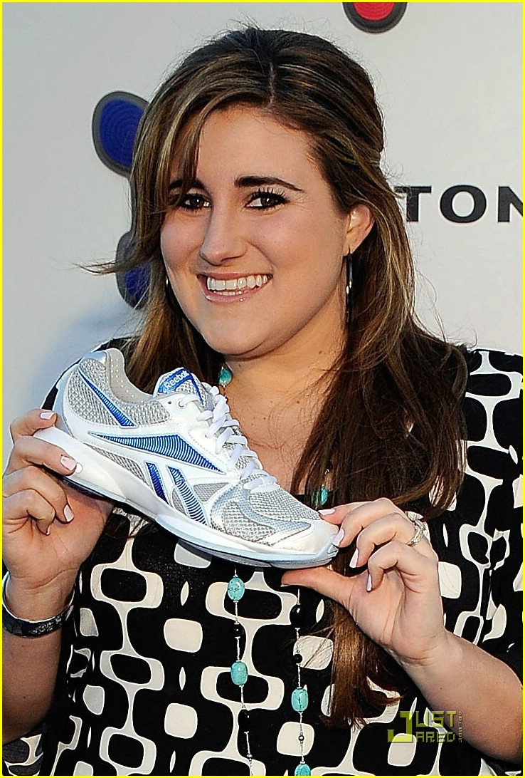 Full Sized Photo of kaycee stroh easy tone 01 | KayCee Stroh is