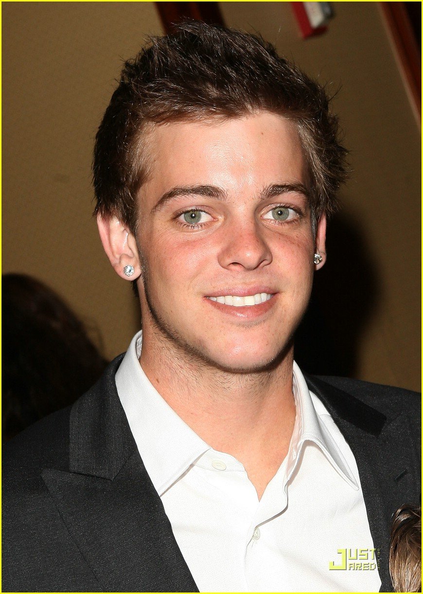 Ryan Sheckler Honored at Sports Spectacular Photo 185621 Photo