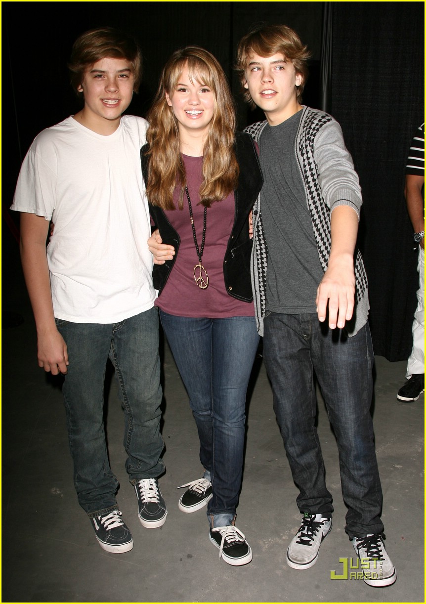 Dylan and Cole Sprouse sandwich in costar Debby Ryan as they attend Cedars ...