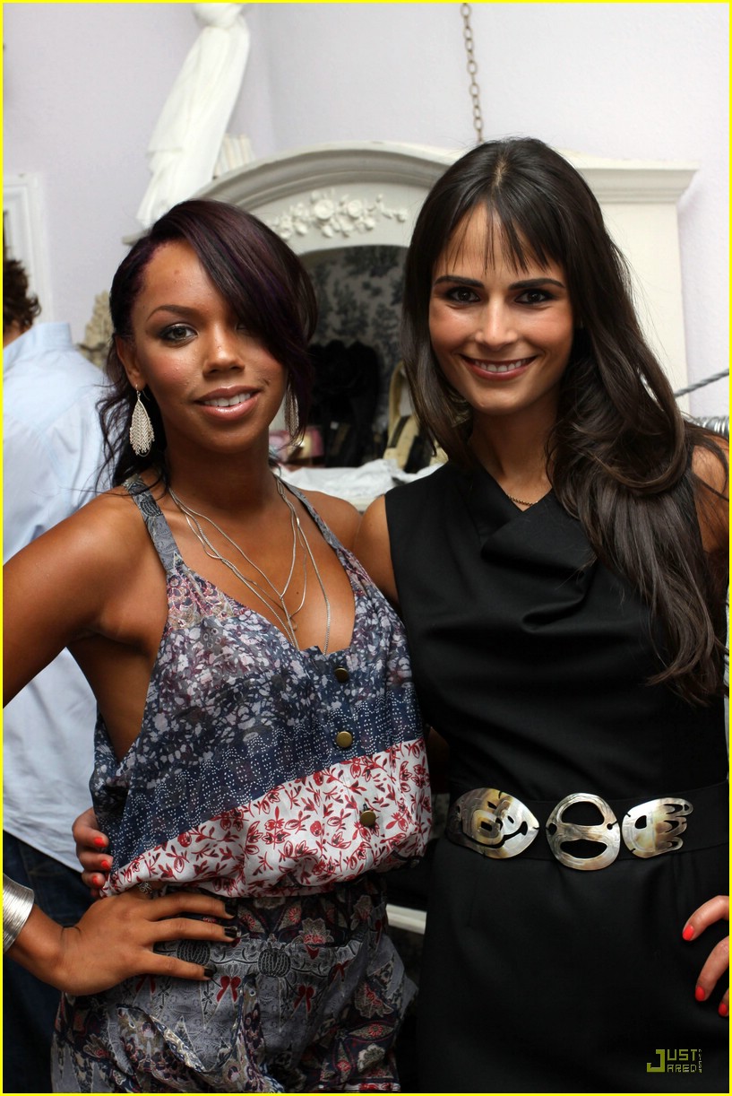 kiely williams india america pagaent 04