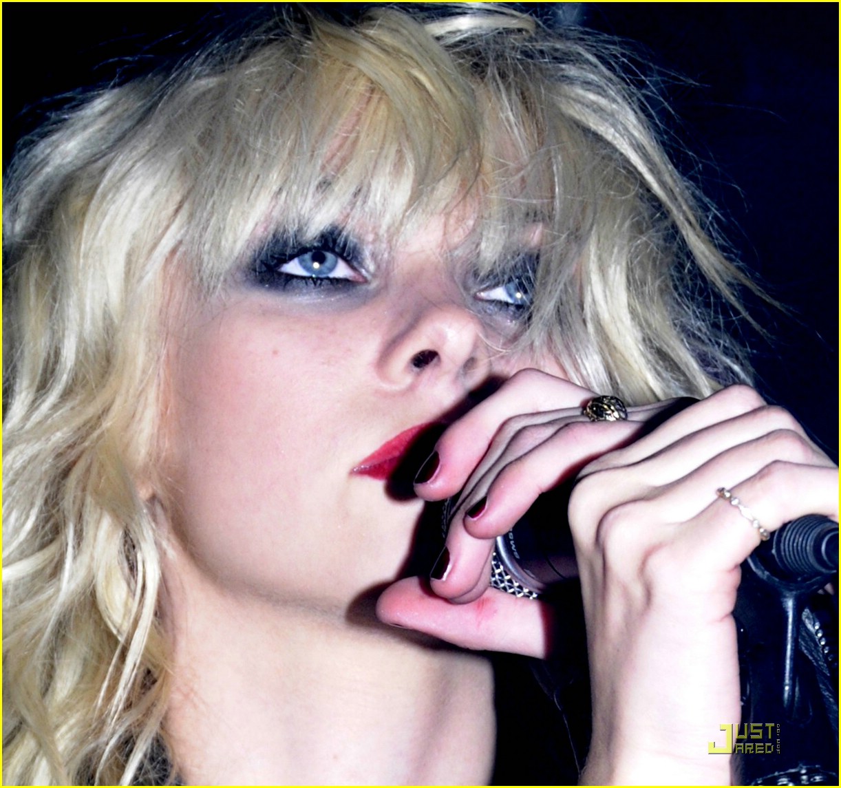 Taylor Momsen: MySpace Birthday! | Photo 229881 - Photo Gallery | Just
