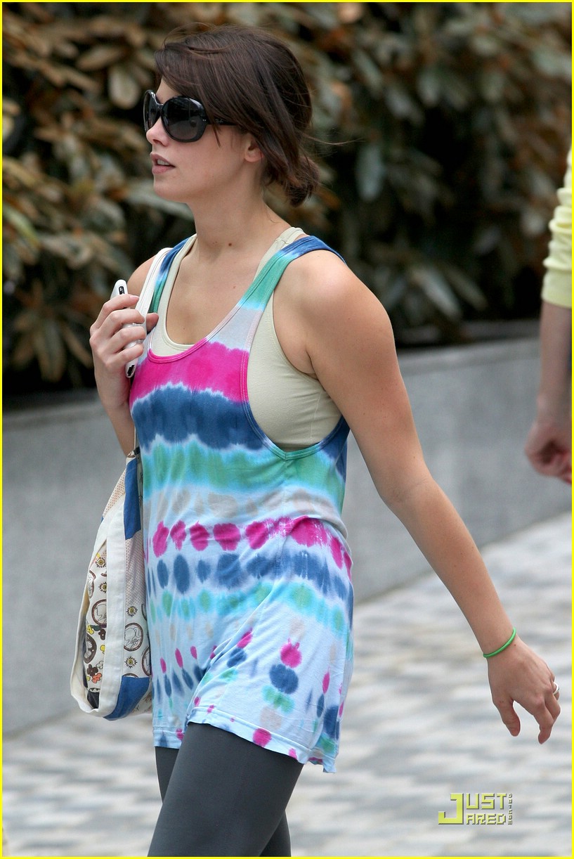 Ashley Greene is Tie-Dye Delicious | Photo 239051 - Photo Gallery