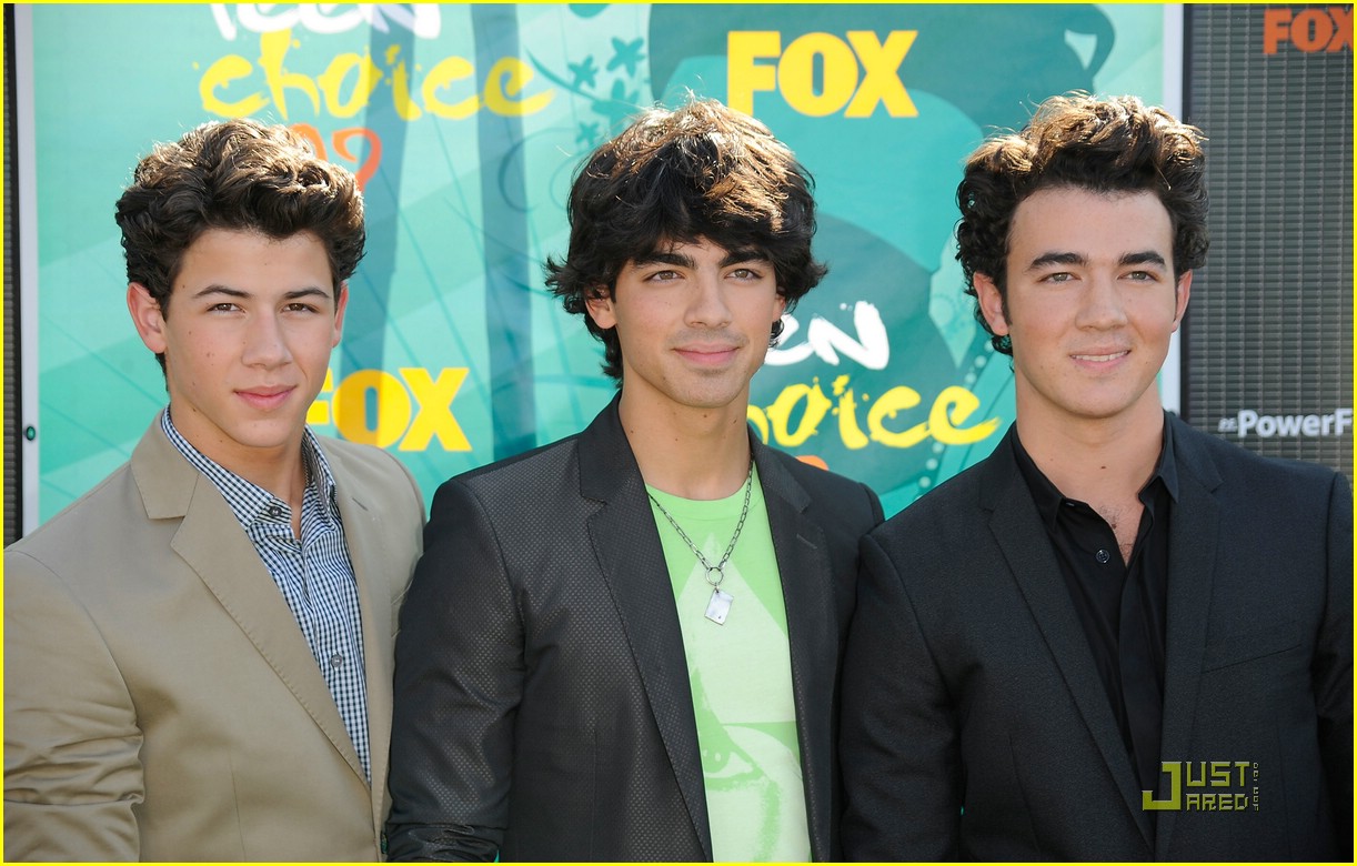 Full Sized Photo of jonas brothers tca awards 06 | Jonas Brothers ...