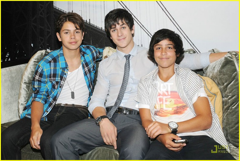 Selena Gomez Emmy Nomination Is An Honor Photo 238751 Photo