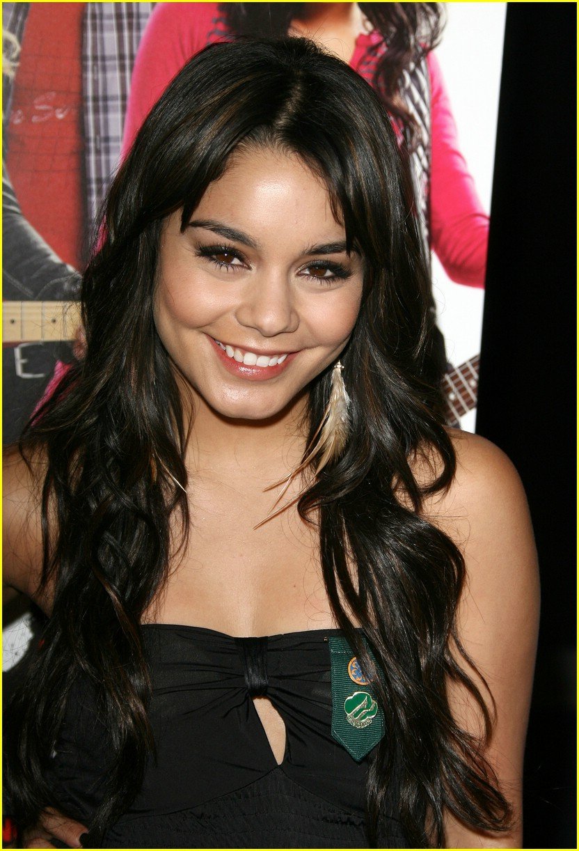 vanessa hudgens girl scout 14