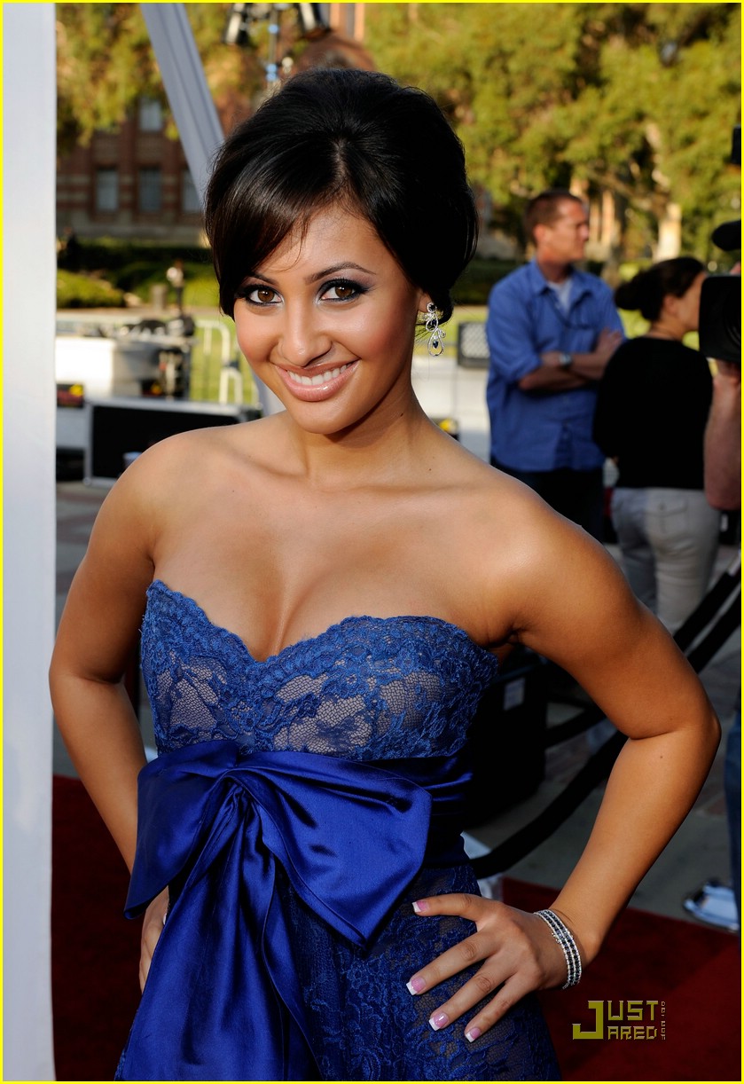 Francia Raisa Is Blue Lace Beautiful Photo 293481 Francia Raisa Pictures Just Jared Jr