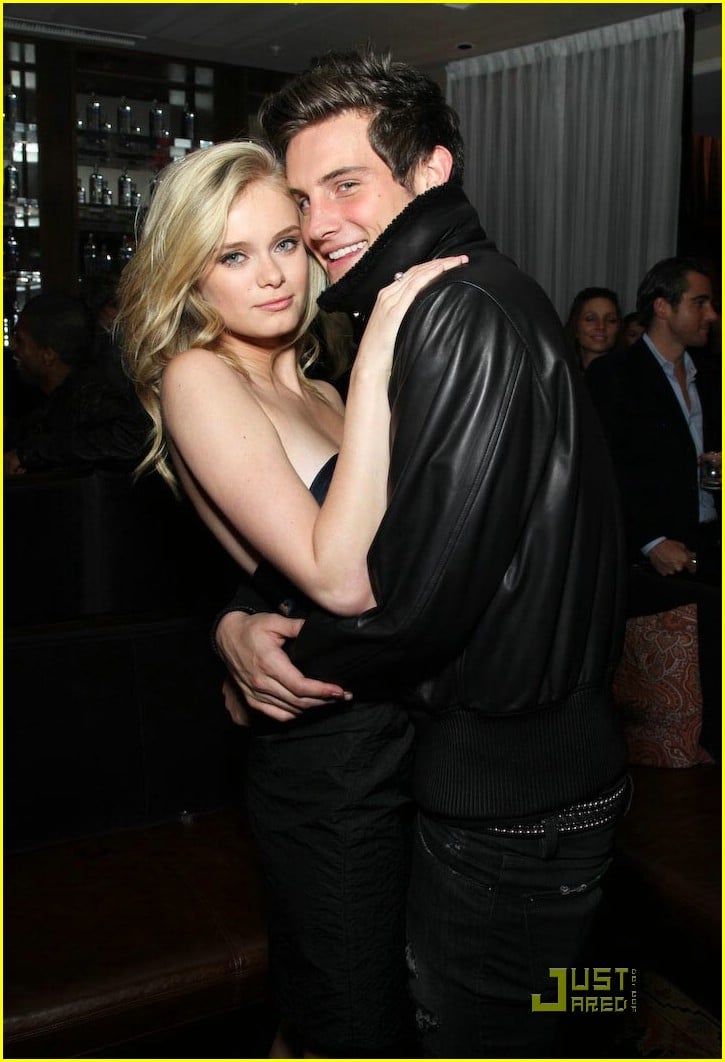 Sara Paxton & Nico Tortorella are Renaissance Real | Photo 293031 ...