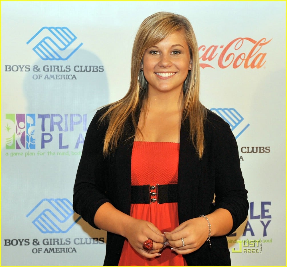 Shawn Johnson Scores A Triple Play Photo 289211 Photo Gallery Just Jared Jr.