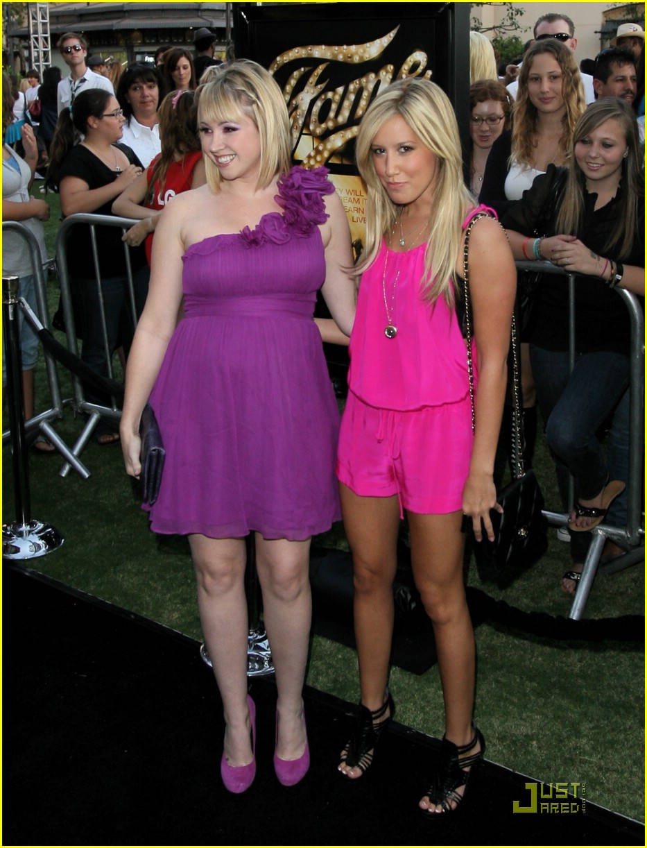 Ashley And Jennifer Tisdale Pink And Purple Pretty Photo 297491 Photo Gallery Just Jared Jr