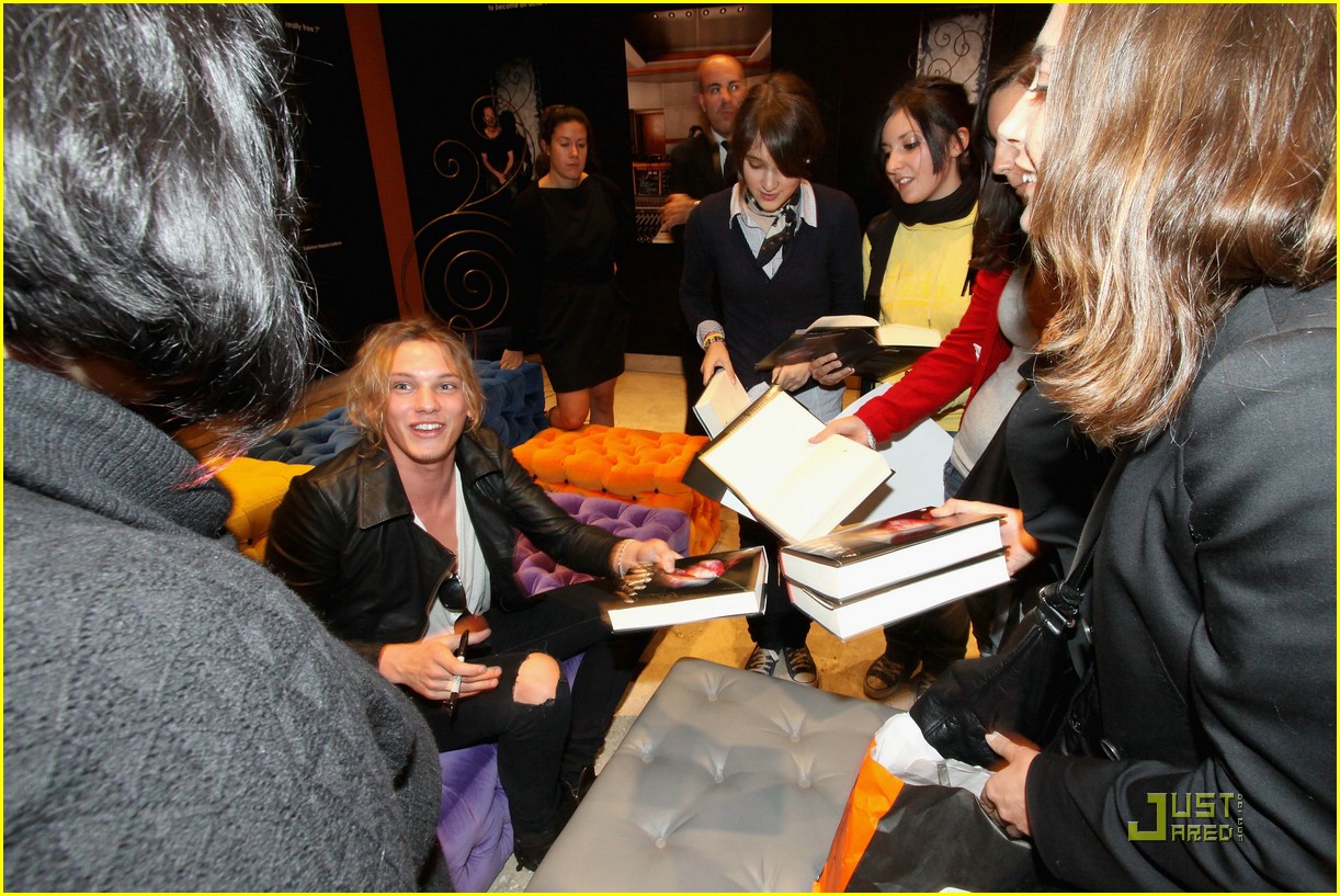 cameron bright jamie bower rome festival 17