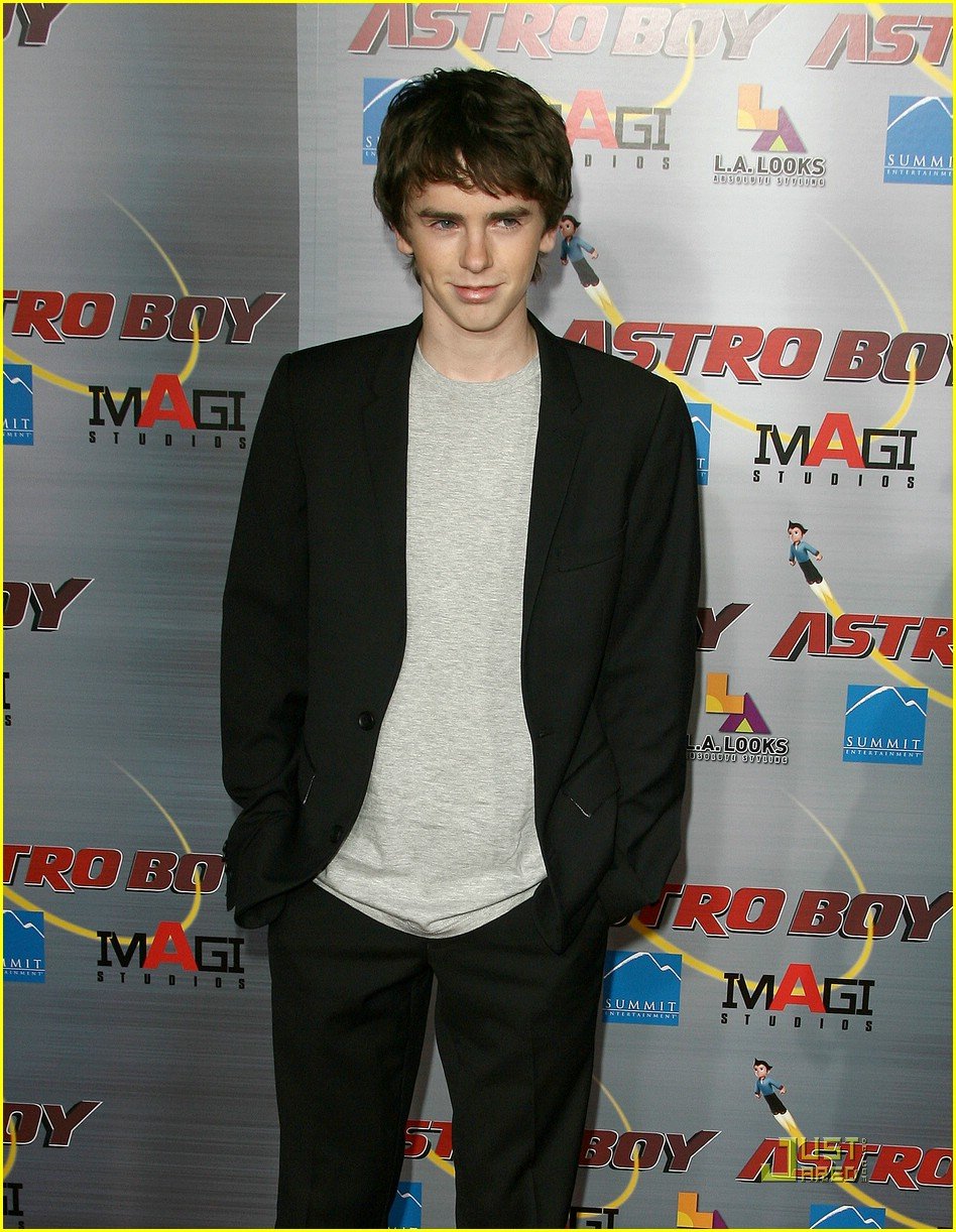 Full Sized Photo of freddie highmore astro boy 05 | Freddie Highmore is ...