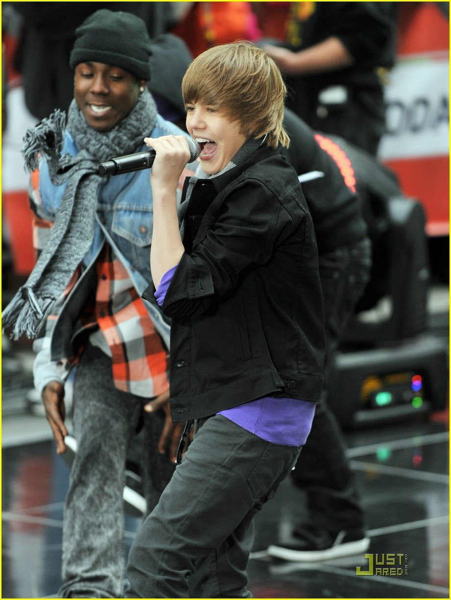 Full Sized Photo of justin bieber today show 22 | Justin Bieber ...