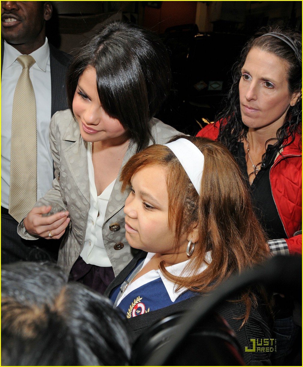 Selena Gomez is Today Show Terrific | Photo 306931 - Photo Gallery