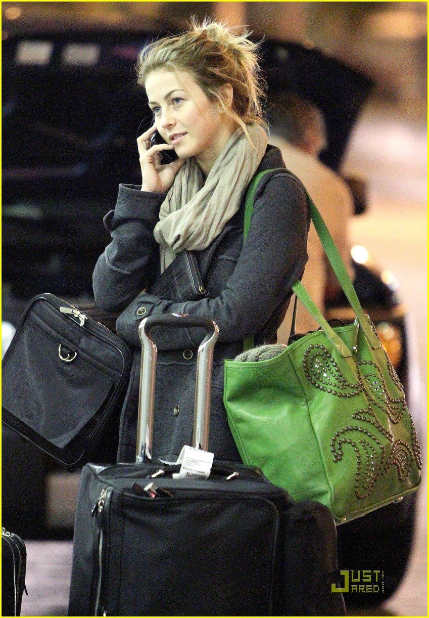 Julianne Hough Is A Bag Lady Photo 337871 Photo Gallery Just 