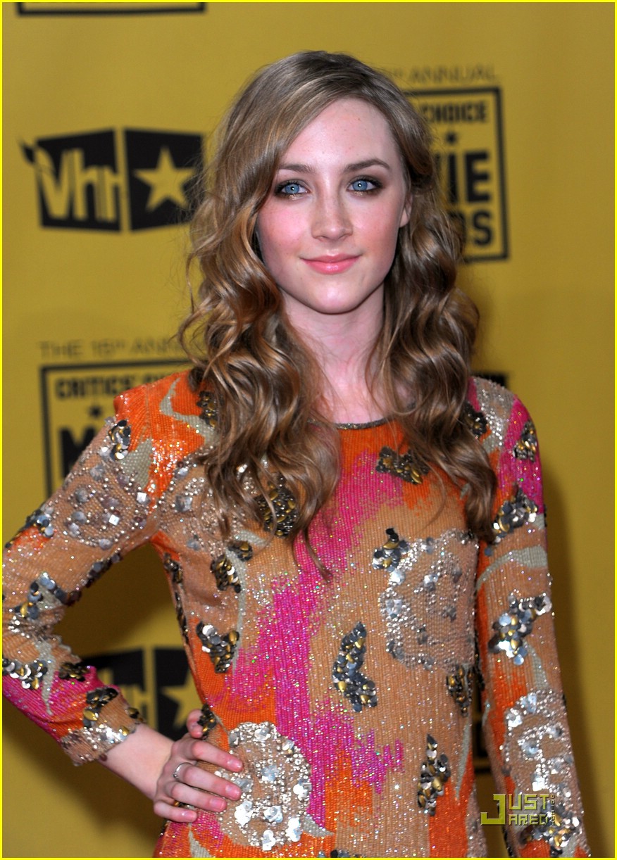 Saoirse Ronan Wins Best Young Actor at Critics' Choice Awards 2010