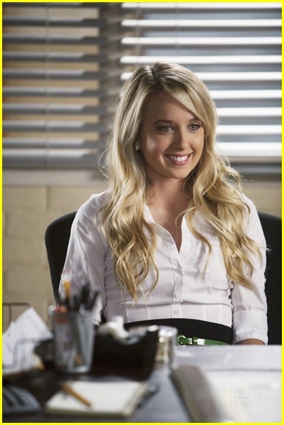 Shawn Johnson Has A Secret Life | Photo 355609 - Photo Gallery | Just Jared Jr.