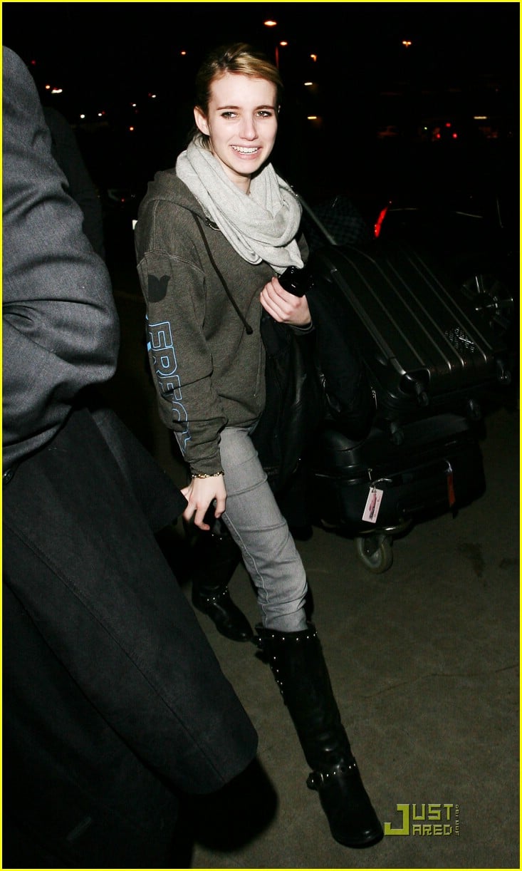 Happy Birthday, Emma Roberts! | Photo 358020 - Photo Gallery | Just