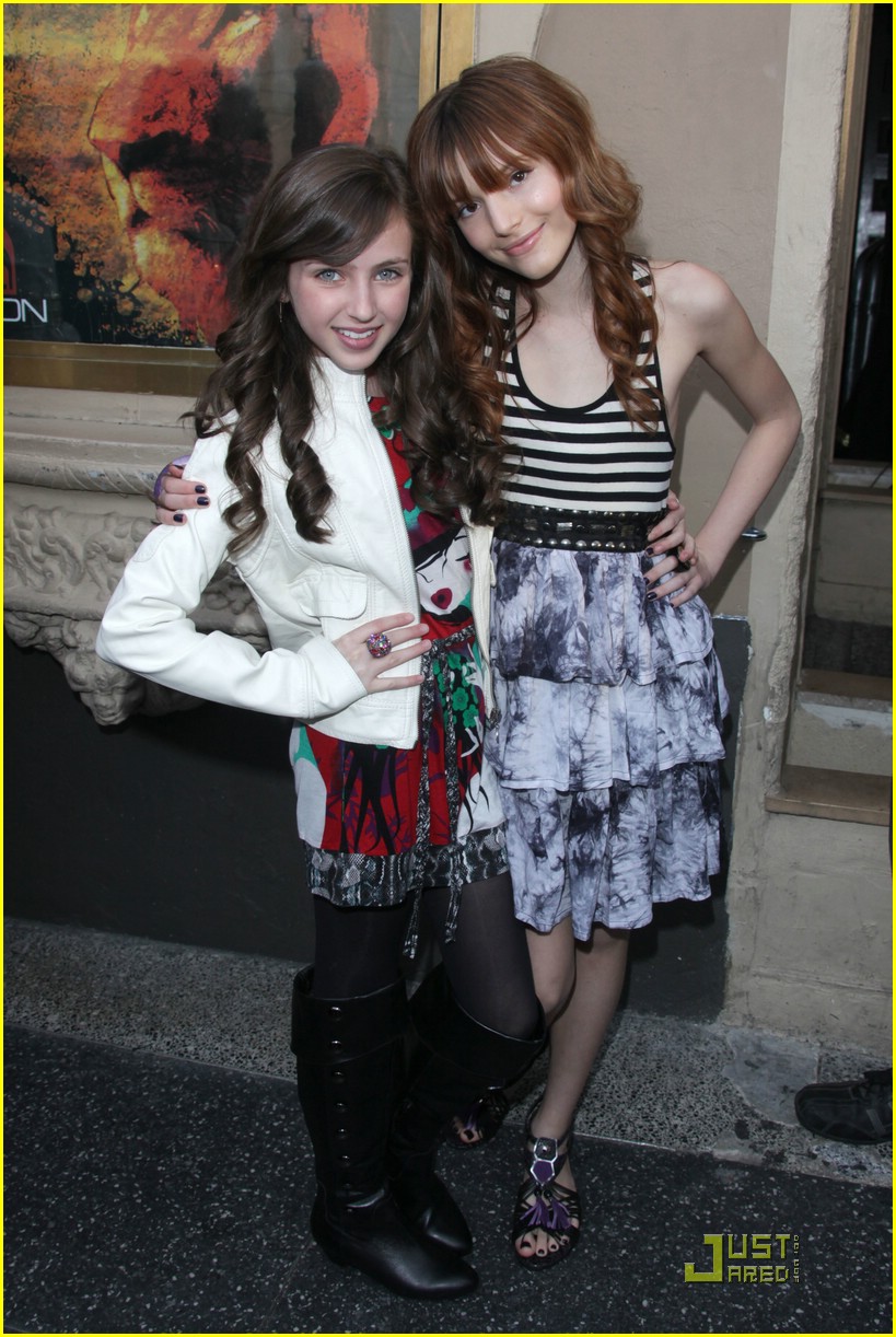 alyson stoner savannah outen helping haiti 05