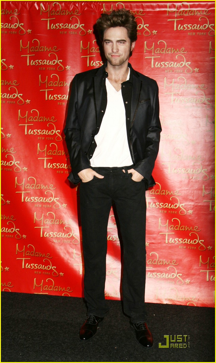 Robert Pattinson Waxes and Wanes Photo 363442 Photo Gallery Just