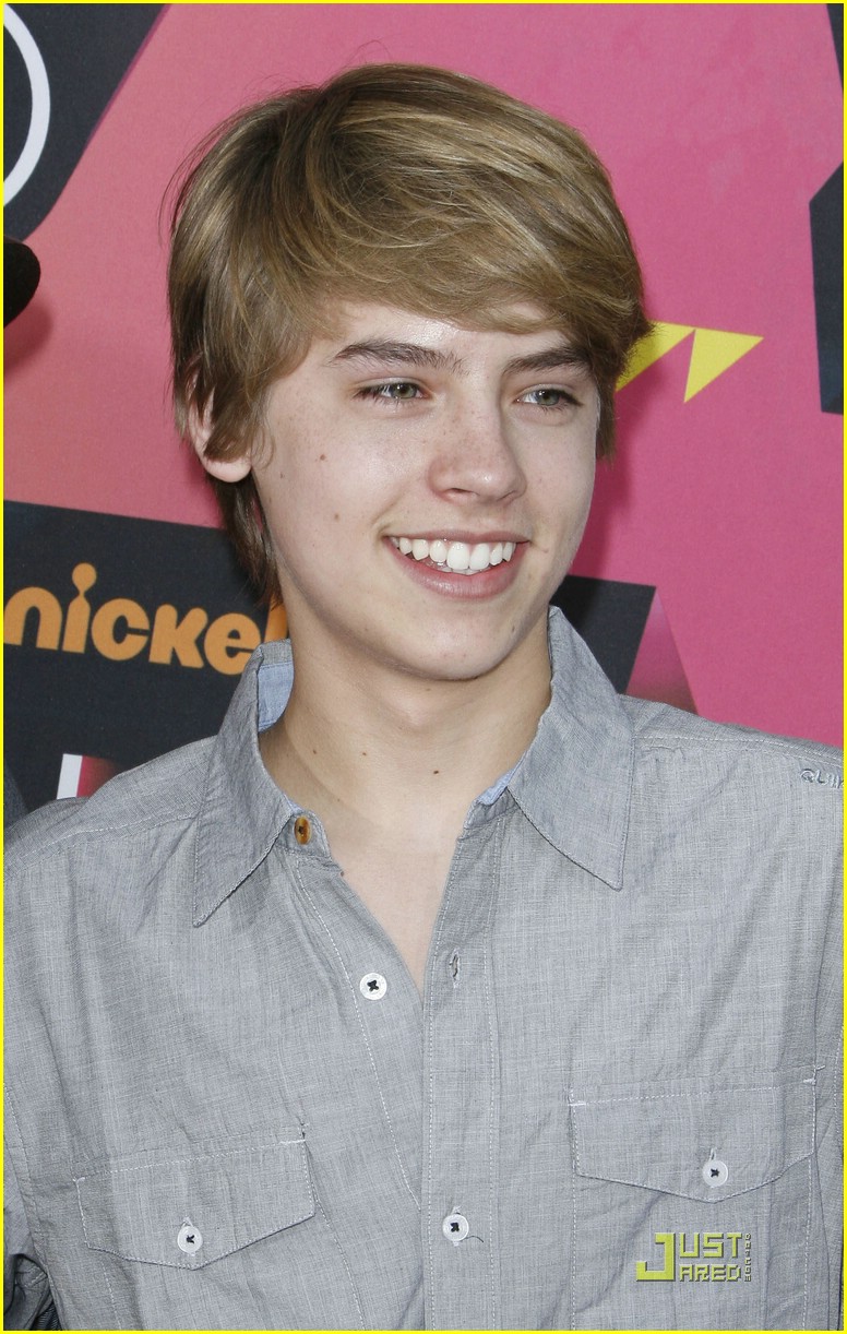 Dylan & Cole Sprouse Hit the Kids Choice Awards 2010 | Photo 364012 ...