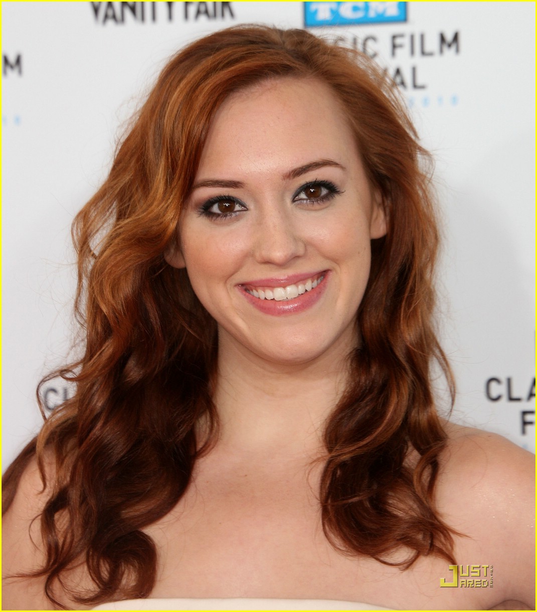 andrea bowen amber stevens star born 06