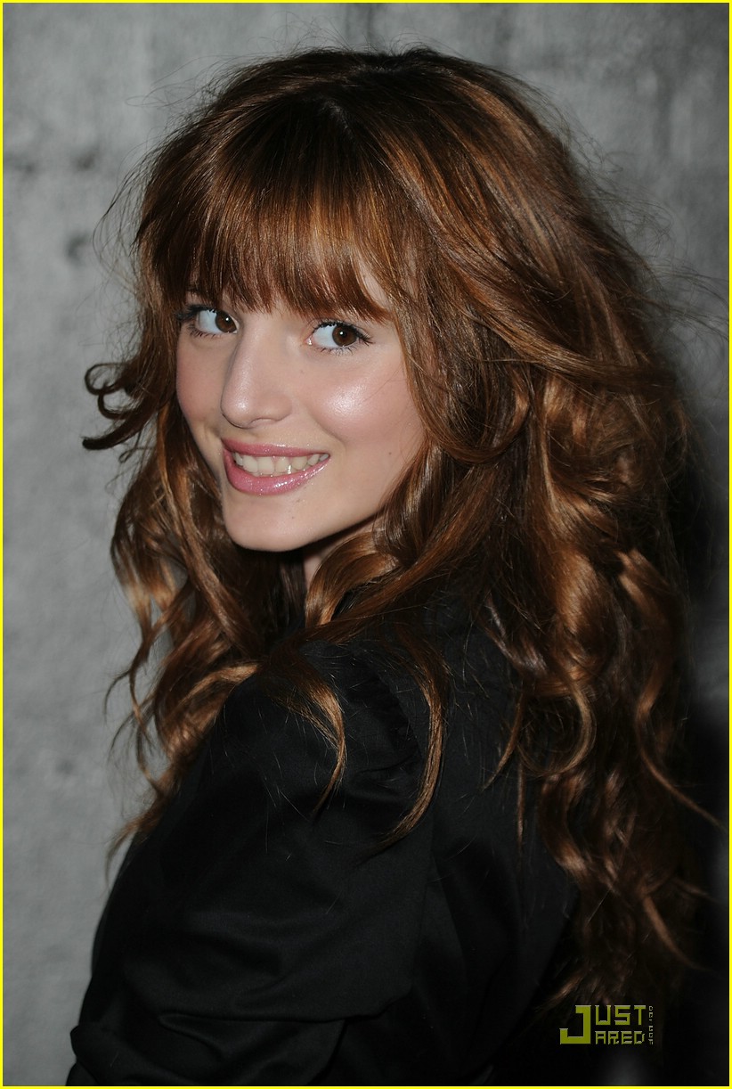 Bella Thorne: Green Screen Star | Photo 364879 - Photo Gallery | Just ...