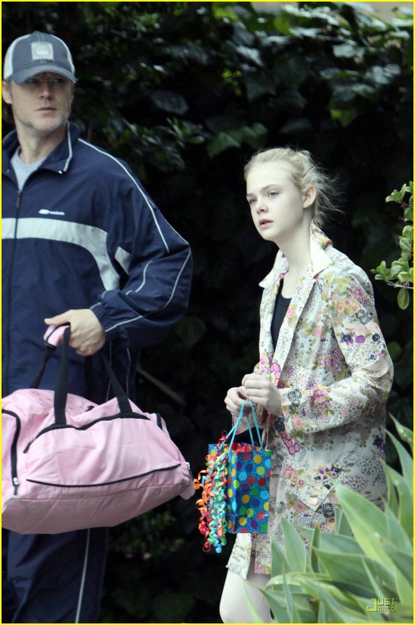 Full Sized Photo of elle fanning birthday 11 | Happy Birthday, Elle