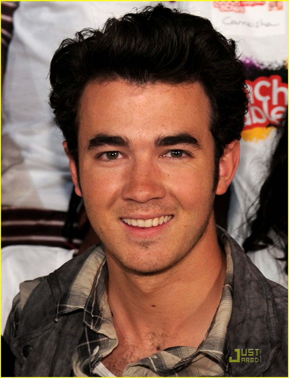 Full Sized Photo of kevin jonas lunchables field trips 19 | Kevin Jonas ...