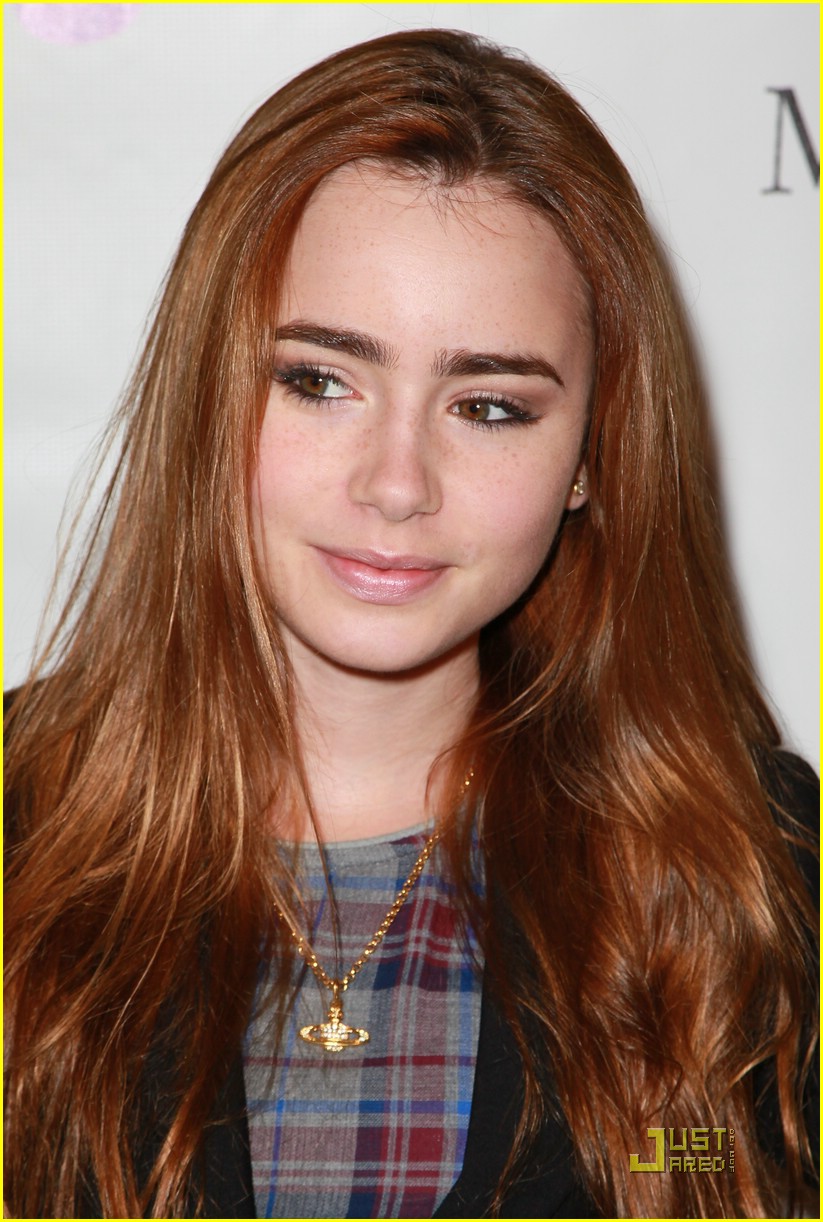 Lily Collins Goes Antiquing | Photo 367351 - Photo Gallery | Just Jared Jr.