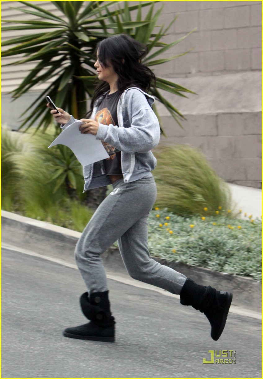 Full Sized Photo of vanessa hudgens studio stepping 02 | Vanessa