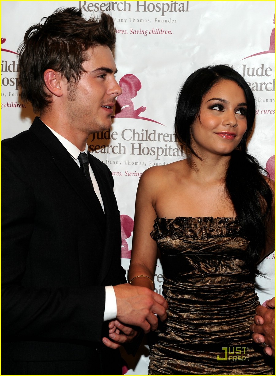 Zac Efron & Vanessa Hudgens Honor Kenny Ortega | Photo 365462 - Photo ...