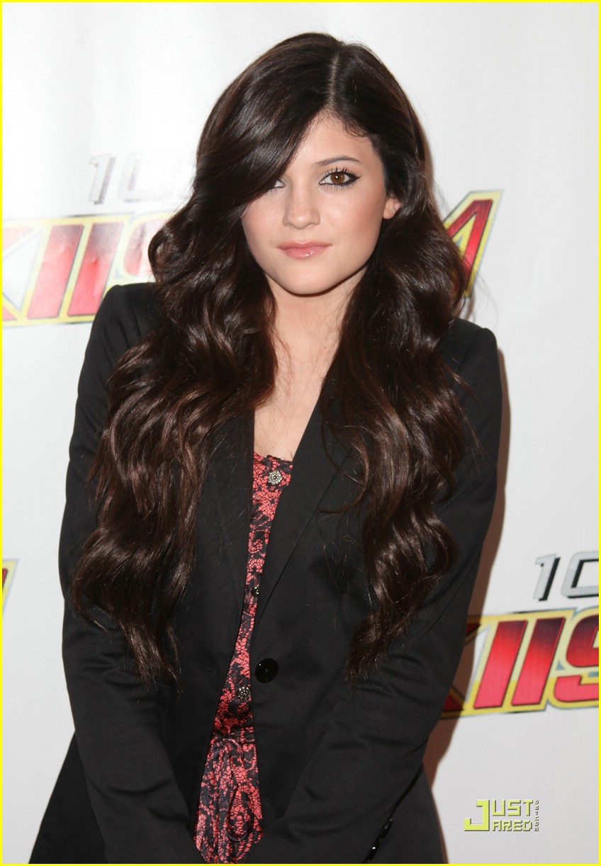 Kendall & Kylie Jenner: Wango Tango Twosome | Photo 370364 - Photo