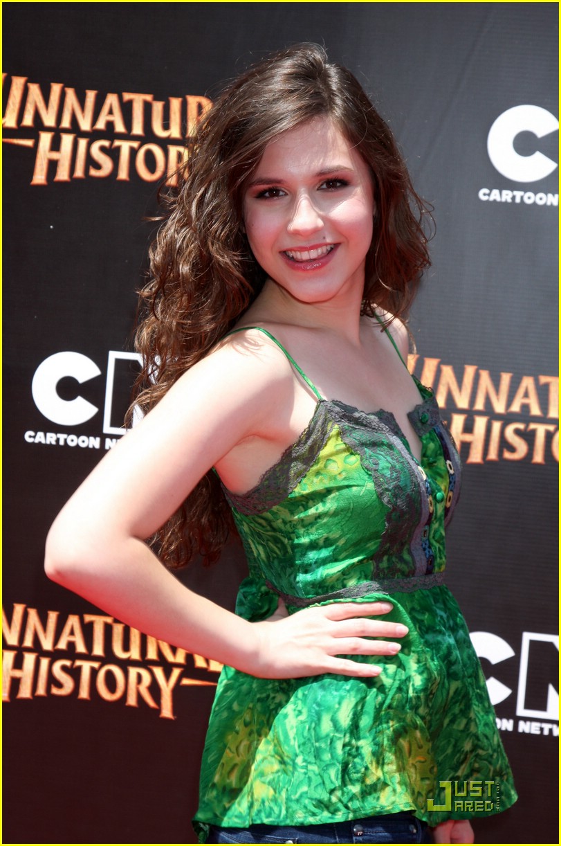 Erin Sanders Hot ♥remember Quinn From Zoey 101 Well She S Past