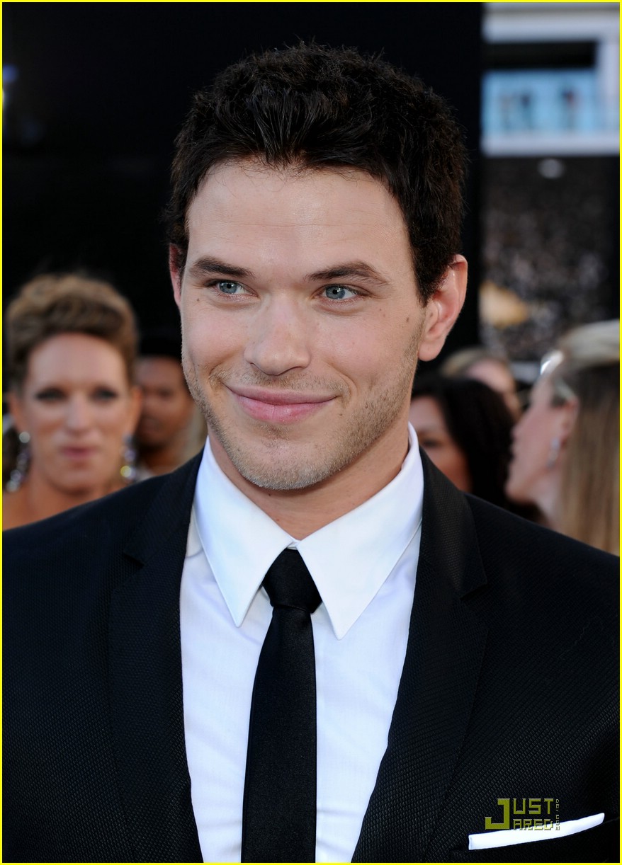 Full Sized Photo of kellan lutz eclipse premiere 14 | Kellan Lutz ...