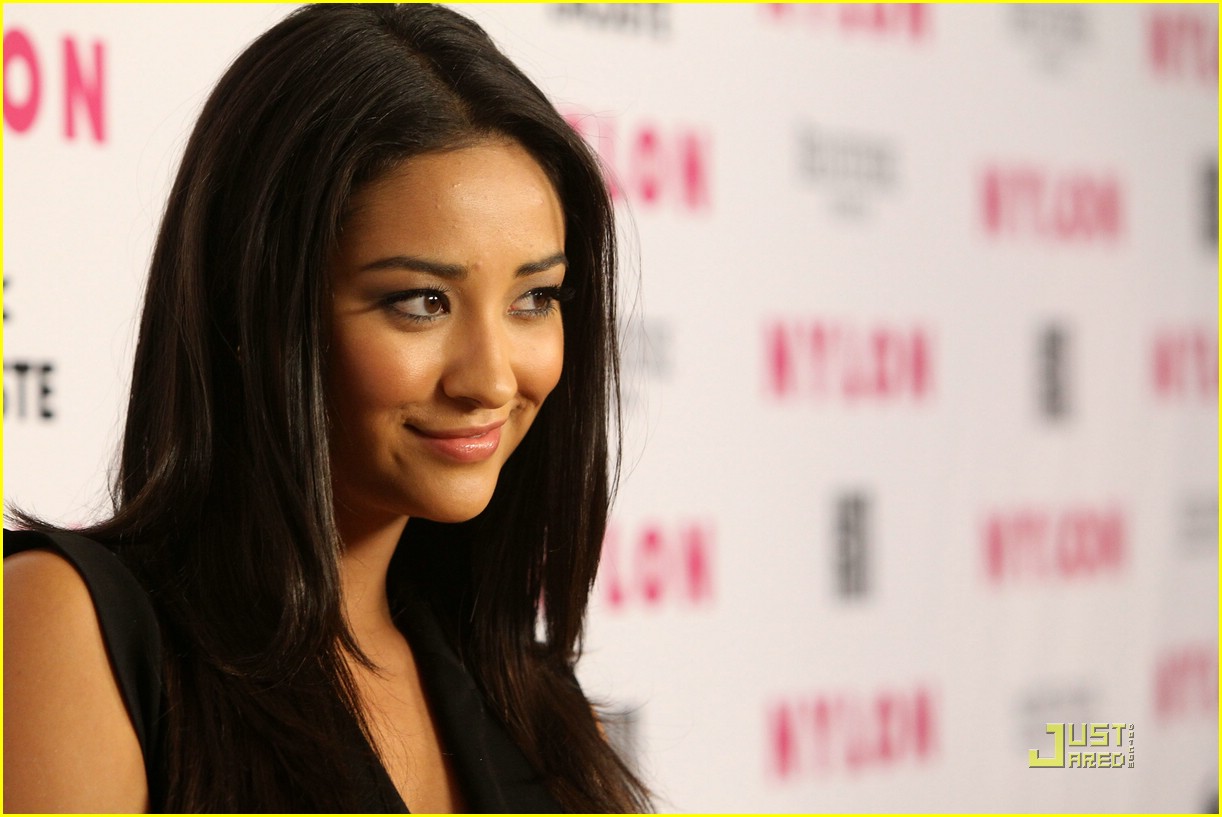 shay mitchell hear me now 02