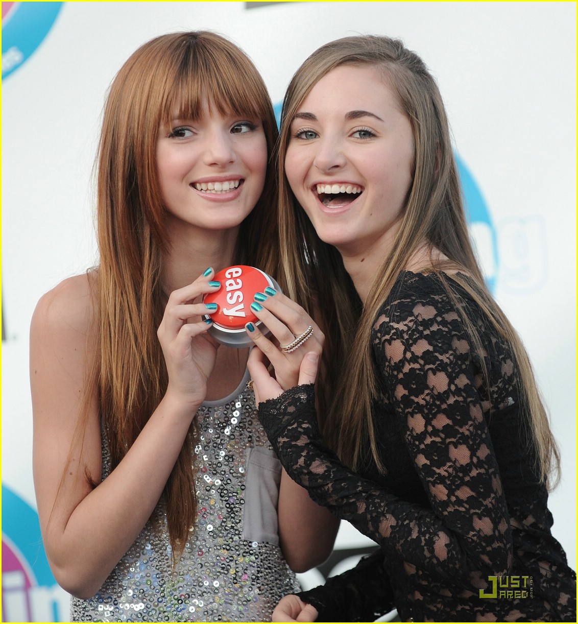 Bella Thorne & Rachel Fox Make It Easy | Photo 381490 - Photo Gallery ...