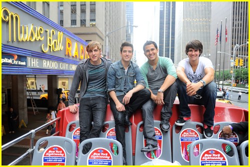 Big Time Rush Takes Over NYC! | Photo 381774 - Photo Gallery | Just