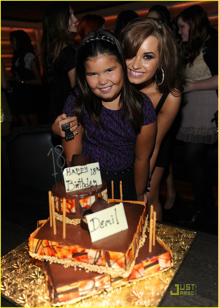 Happy Birthday, Demi Lovato! | Photo 382590 - Photo Gallery | Just