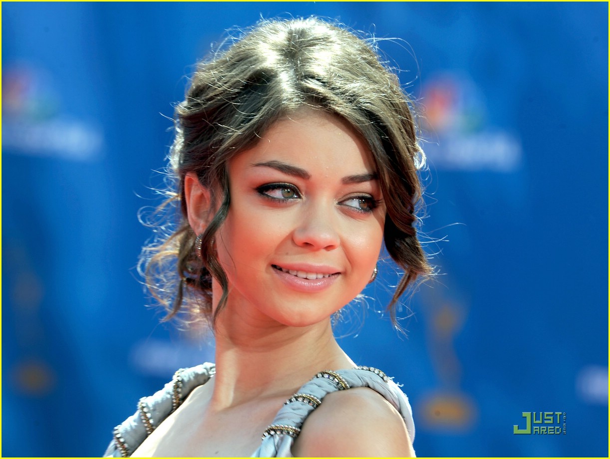 Sarah hyland gallery
