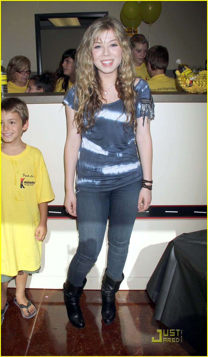 Jennette Mccurdy Ep Out Today Photo 382260 Photo Gallery Just Jared Jr 