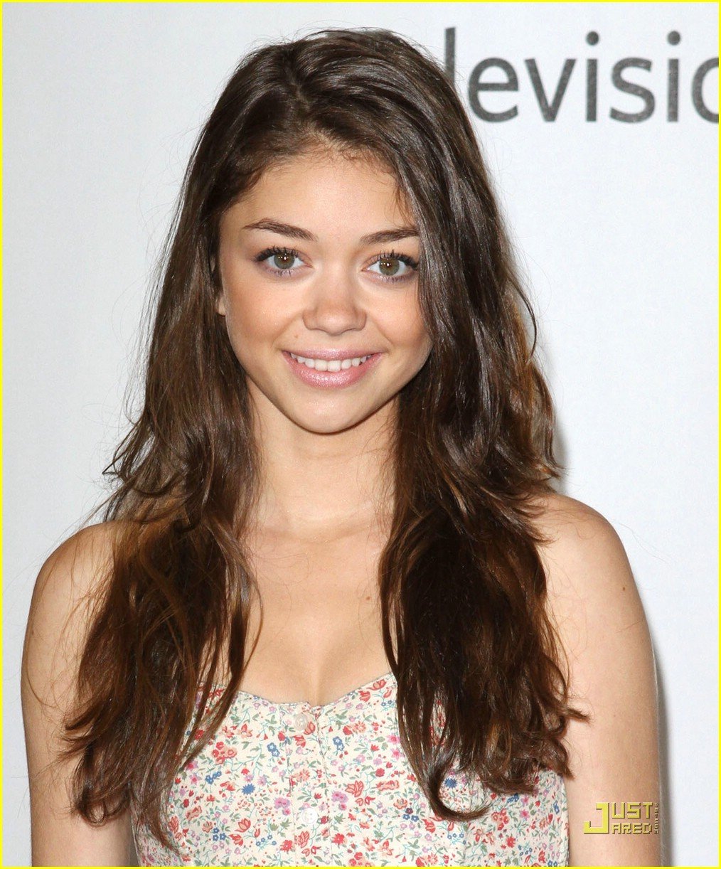 Sarah Hyland & Ariel Winter: TCA Party Pretty | Photo 380664 - Photo ...