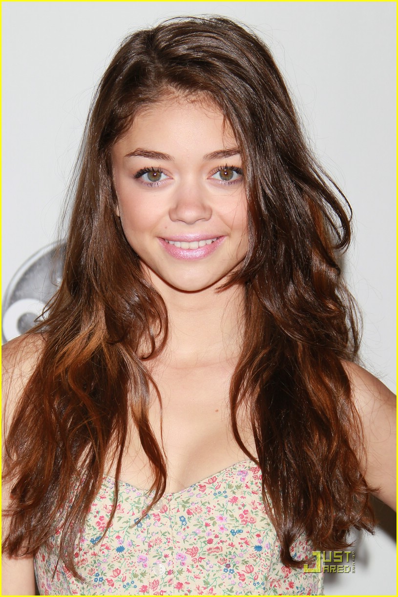 Sarah Hyland & Ariel Winter: TCA Party Pretty | Photo 380670 - Photo ...