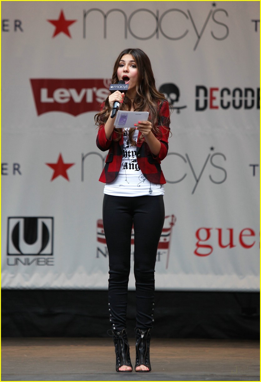 Victoria Justice Macys Concert Cutie Photo 382089 Photo Gallery Just Jared Jr