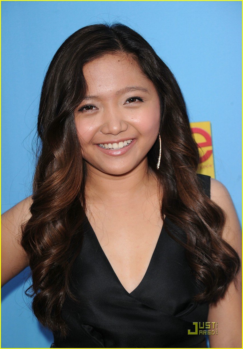 Charice is a GLEEk! | Photo 384682 - Photo Gallery | Just Jared Jr.