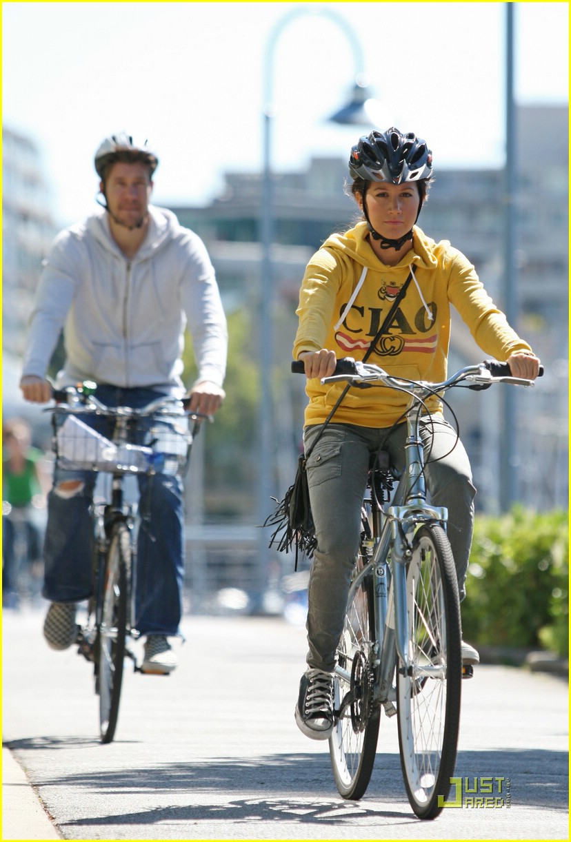 Full Sized Photo of ashley tisdale bike ride 03 | Ashley Tisdale: Ciao