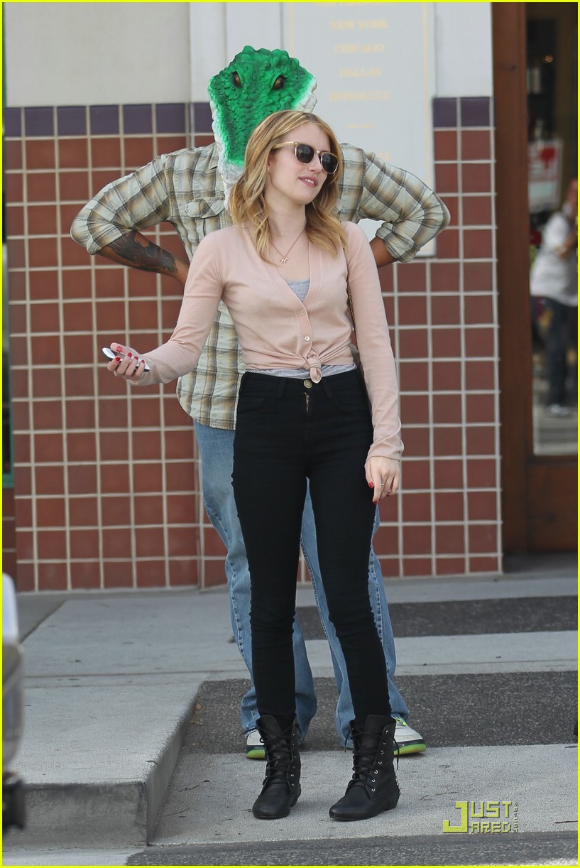 Emma Roberts Shops With A Croc | Photo 392236 - Photo Gallery | Just ...