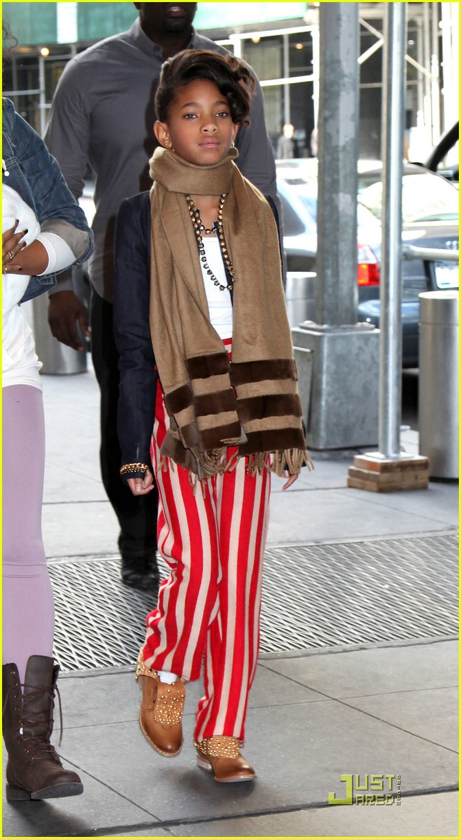 Willow Smith: 'Whip My Hair' Official Music Video!: Photo 390749 | Willow  Smith Pictures | Just Jared Jr.