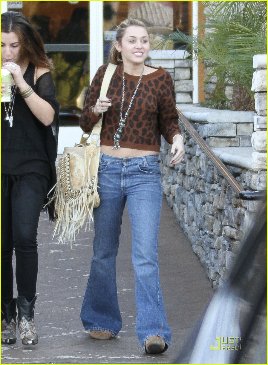 Miley Cyrus: Studio City Stylin' | Photo 395673 - Photo Gallery | Just ...